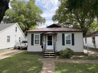 2559 Longworth Court, Evansville, IN 47711