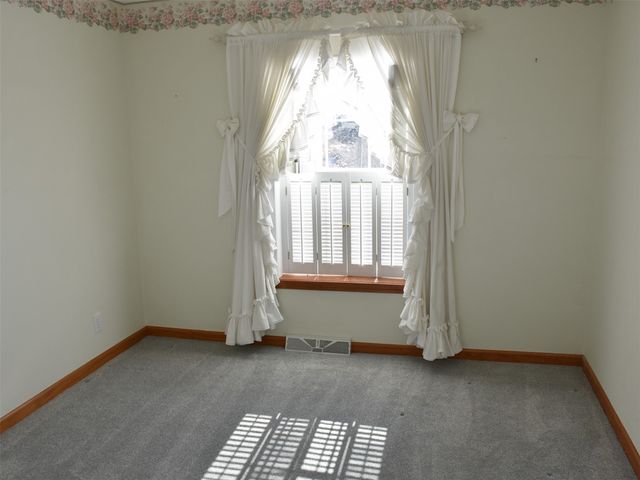 906 ERIE Street, Saegertown, PA 16433