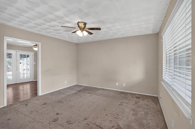 821 Circle Drive, Terrell, TX 75160