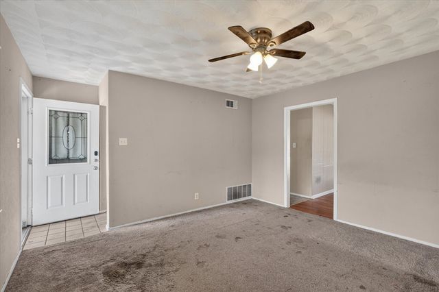 821 Circle Drive, Terrell, TX 75160