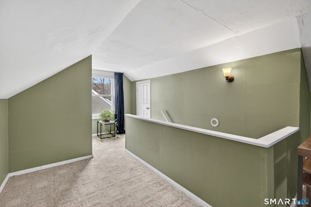 107 Glen View Terrace, New Haven, CT 06515