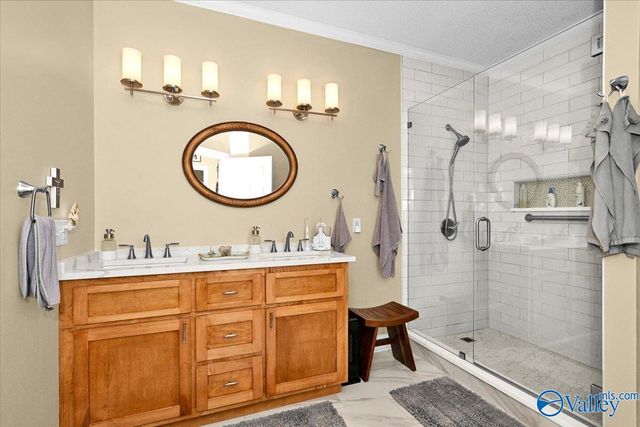 74 Saint Michael Way NE, Hanceville, AL 35077