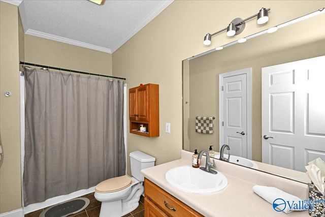 74 Saint Michael Way NE, Hanceville, AL 35077