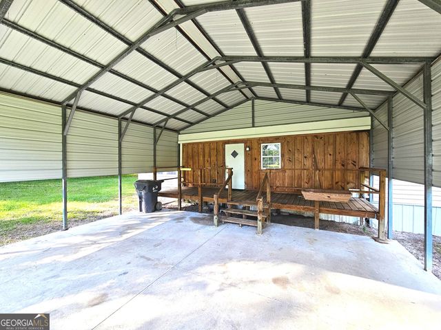 80 Mullis Lane, Kingsland, GA 31548