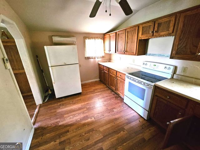 80 Mullis Lane, Kingsland, GA 31548