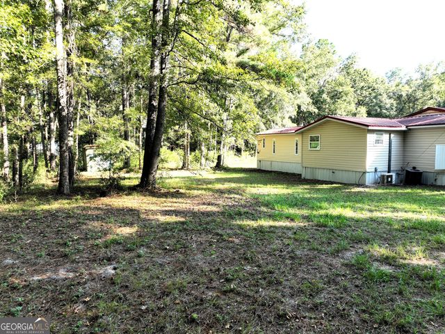 80 Mullis Lane, Kingsland, GA 31548