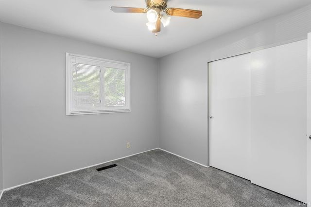 52650 Santa Monica Drive, Granger, IN 46530