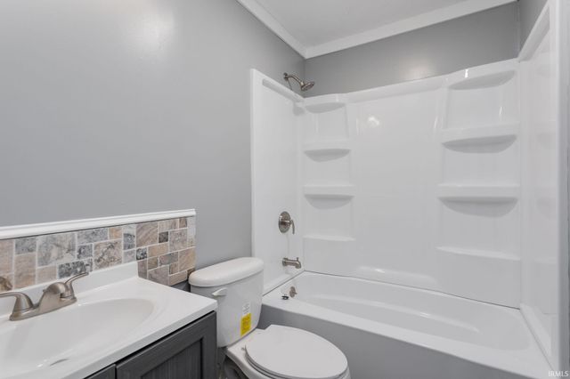 52650 Santa Monica Drive, Granger, IN 46530