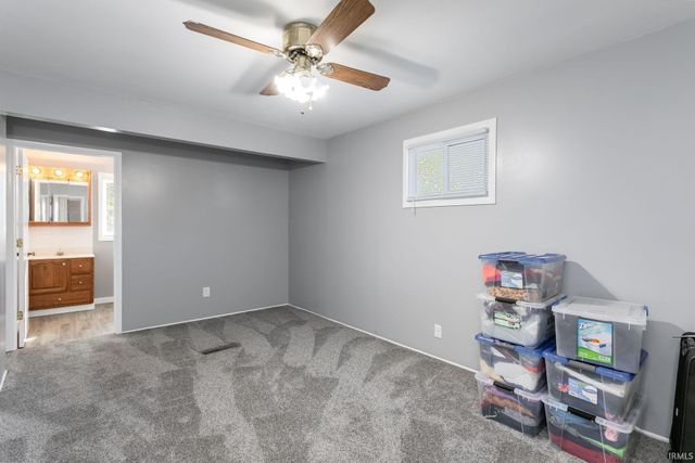 52650 Santa Monica Drive, Granger, IN 46530