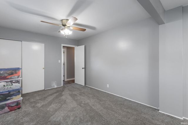 52650 Santa Monica Drive, Granger, IN 46530