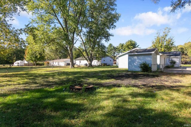 52650 Santa Monica Drive, Granger, IN 46530