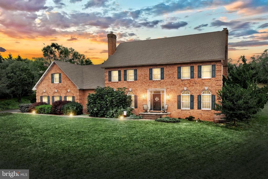 1425 BRITTANY DR, York, PA 17404
