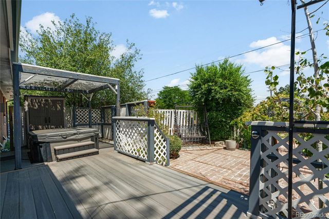 382 Zion Street, Aurora, CO 80011