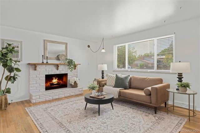 382 Zion Street, Aurora, CO 80011