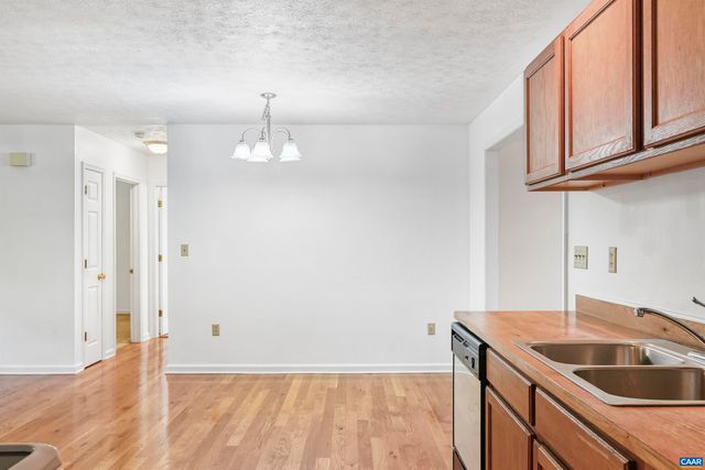 2445 EASTHAM RD, Bumpass, VA 23024