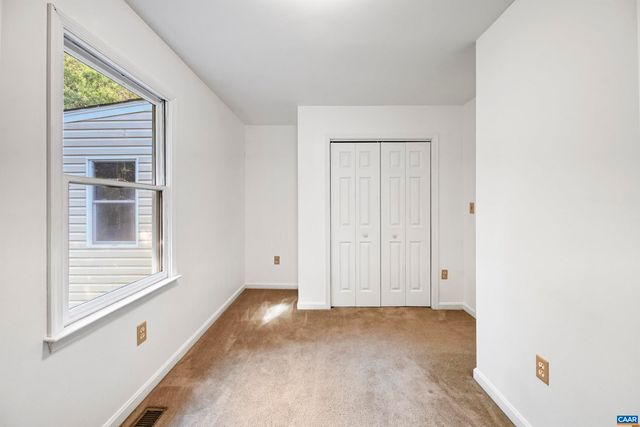 2445 EASTHAM RD, Bumpass, VA 23024
