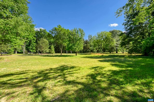 2445 EASTHAM RD, Bumpass, VA 23024