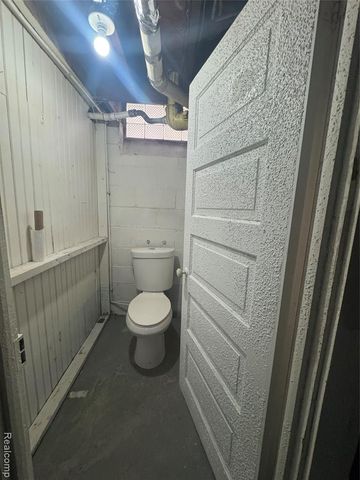 17523 Santa Barbara Drive, Detroit, MI 48221