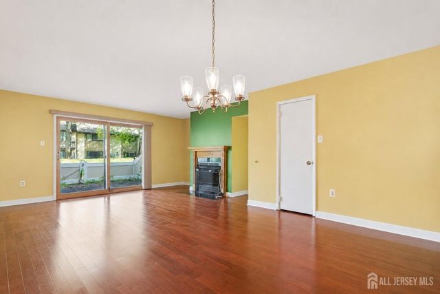 265 Hampshire Drive, Plainsboro, NJ 08536