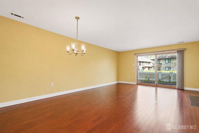 265 Hampshire Drive, Plainsboro, NJ 08536