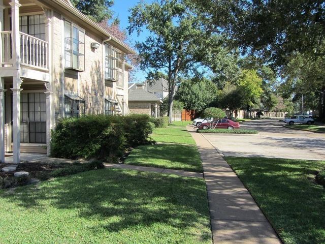 1311 Antoine Drive 168, Houston, TX 77055