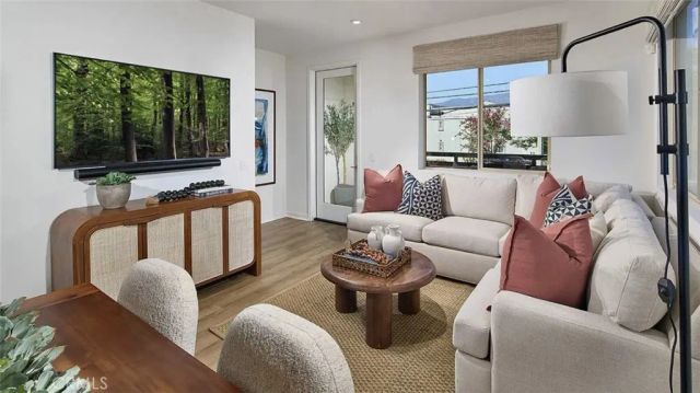 1313 W North Pinecrest, Ontario, CA 91762