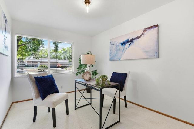 18961 Fernbrook Court, Saratoga, CA 95070