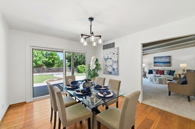 18961 Fernbrook Court, Saratoga, CA 95070