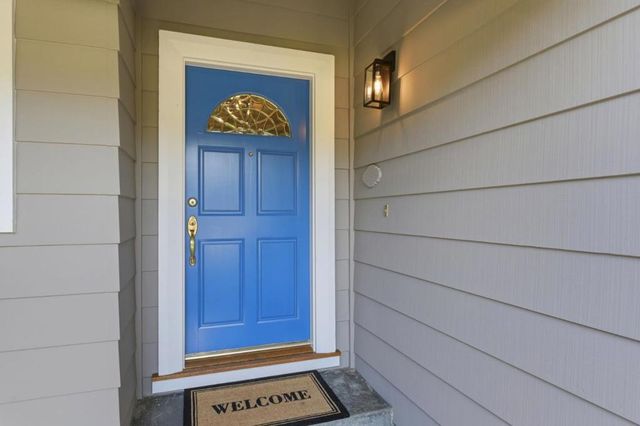 18961 Fernbrook Court, Saratoga, CA 95070