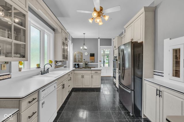 509 E Wabash Avenue, Crawfordsville, IN 47933