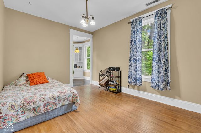509 E Wabash Avenue, Crawfordsville, IN 47933