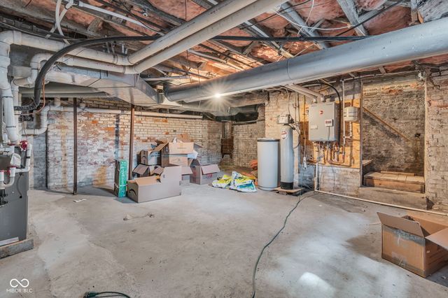 509 E Wabash Avenue, Crawfordsville, IN 47933