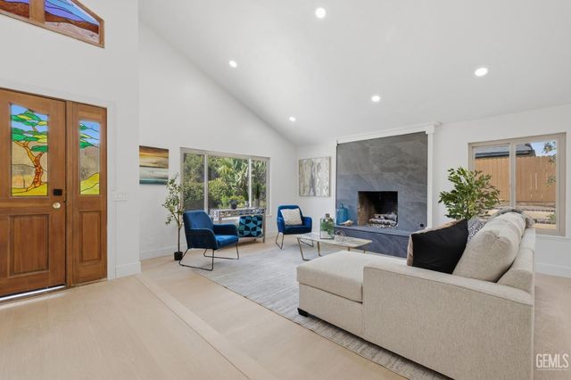 191 Harborview Court, Ventura, CA 93003