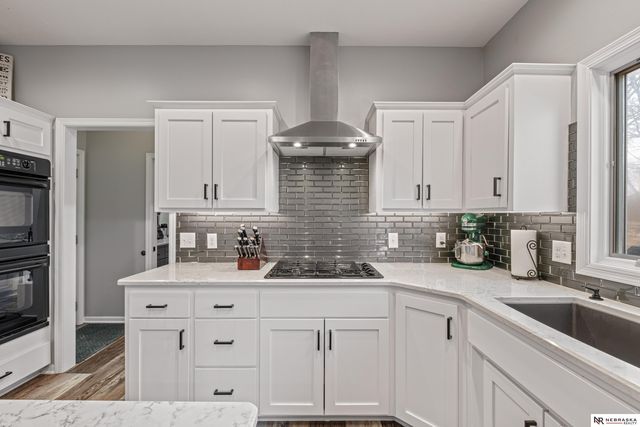 14032 Seward Street, Omaha, NE 68154