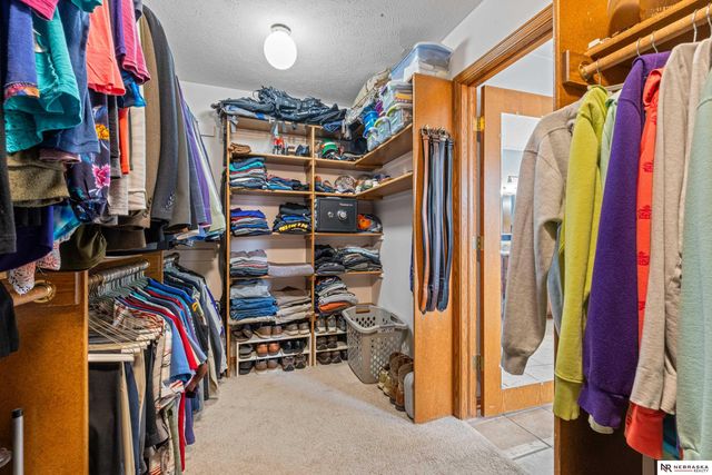 14032 Seward Street, Omaha, NE 68154