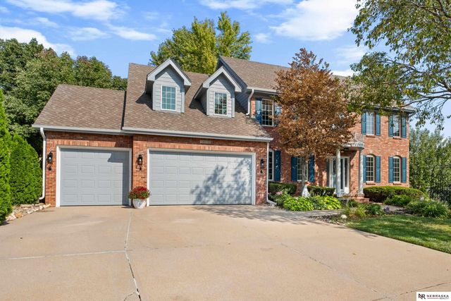 14032 Seward Street, Omaha, NE 68154