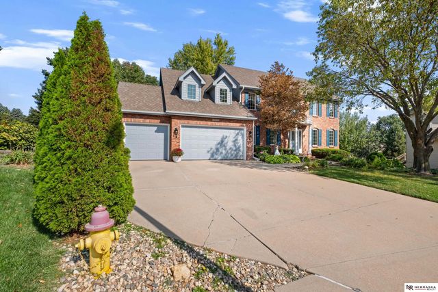 14032 Seward Street, Omaha, NE 68154