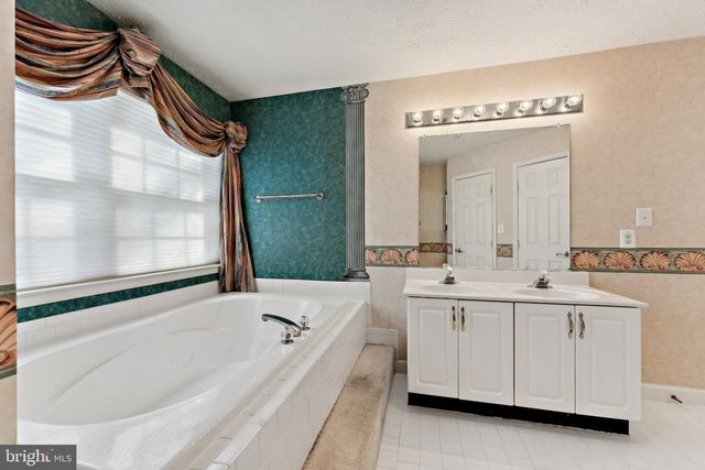 11005 IBIS LN, Upper Marlboro, MD 20772