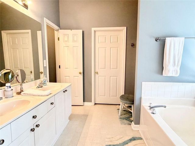 250 Taylor Court, Villa Rica, GA 30180