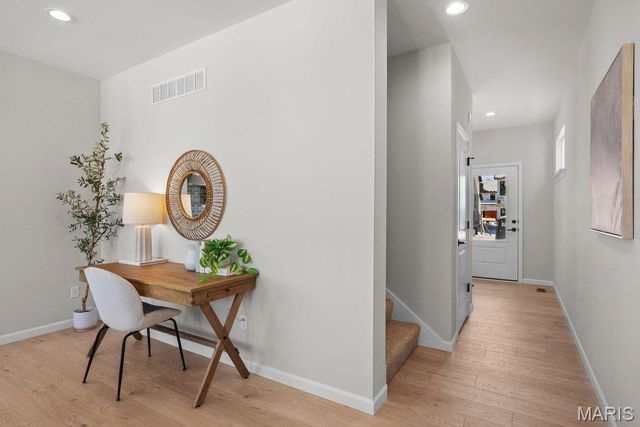753 Barnwood Hill Drive, O'fallon, MO 63385