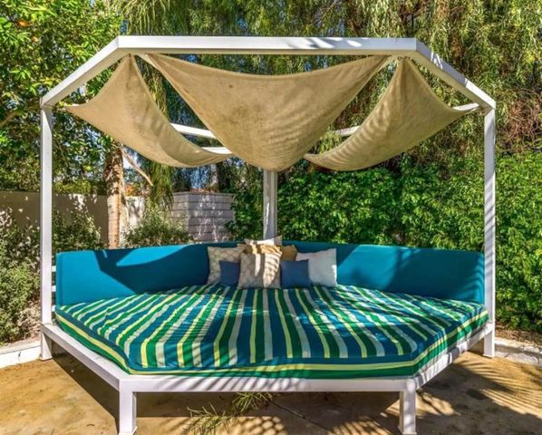 72382 Desert Drive, Rancho Mirage, CA 92270