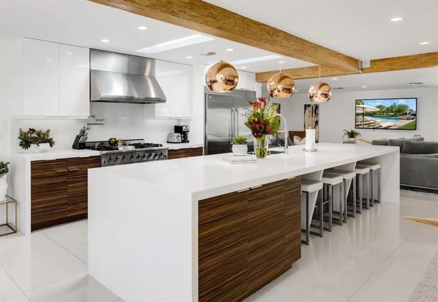 72382 Desert Drive, Rancho Mirage, CA 92270