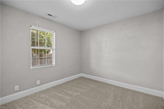 2509 Evergreen PL, Portsmouth, VA 23704