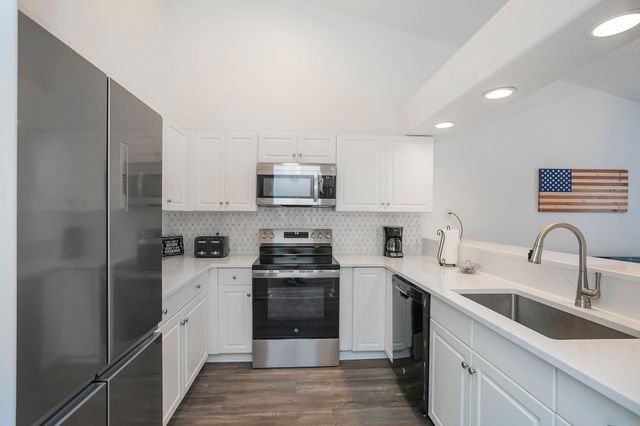 3911 Dodson Chapel Rd Apt 32, Hermitage, TN 37076