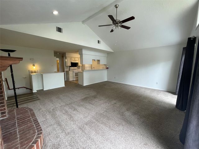 2 A Thunderbird, Panorama Village, TX 77304