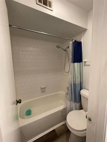 2 A Thunderbird, Panorama Village, TX 77304