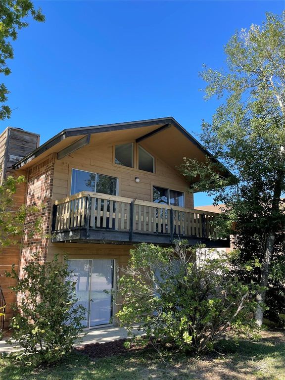 2 A Thunderbird, Panorama Village, TX 77304