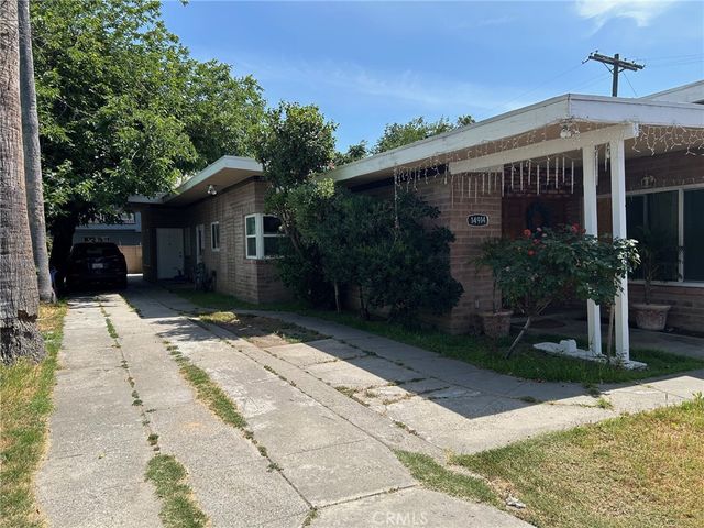14914 Sylvan Street, Van Nuys, CA 91411