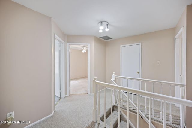 28 Vassar Place, Morganville, NJ 07751