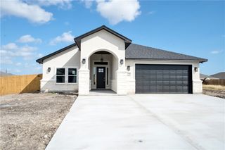 7702 Roman Dr, Corpus Christi, TX 78414